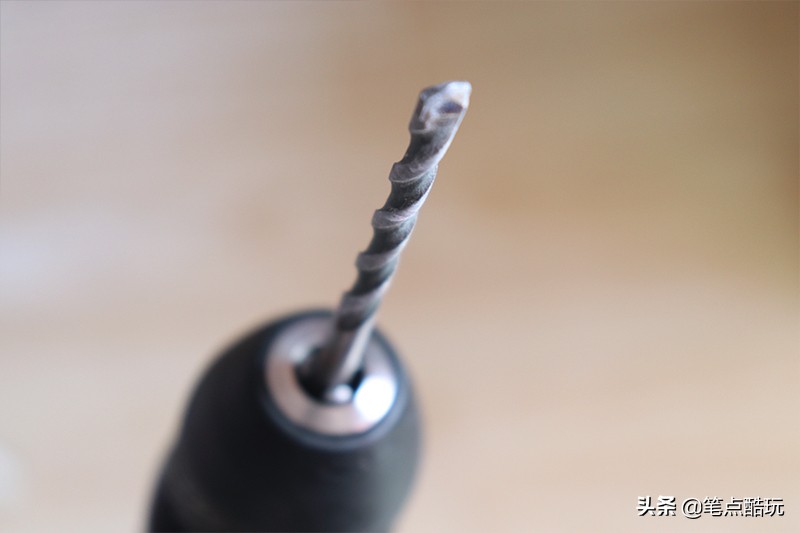 bosch博世电钻如何使用,bosch博世电钻怎么拆