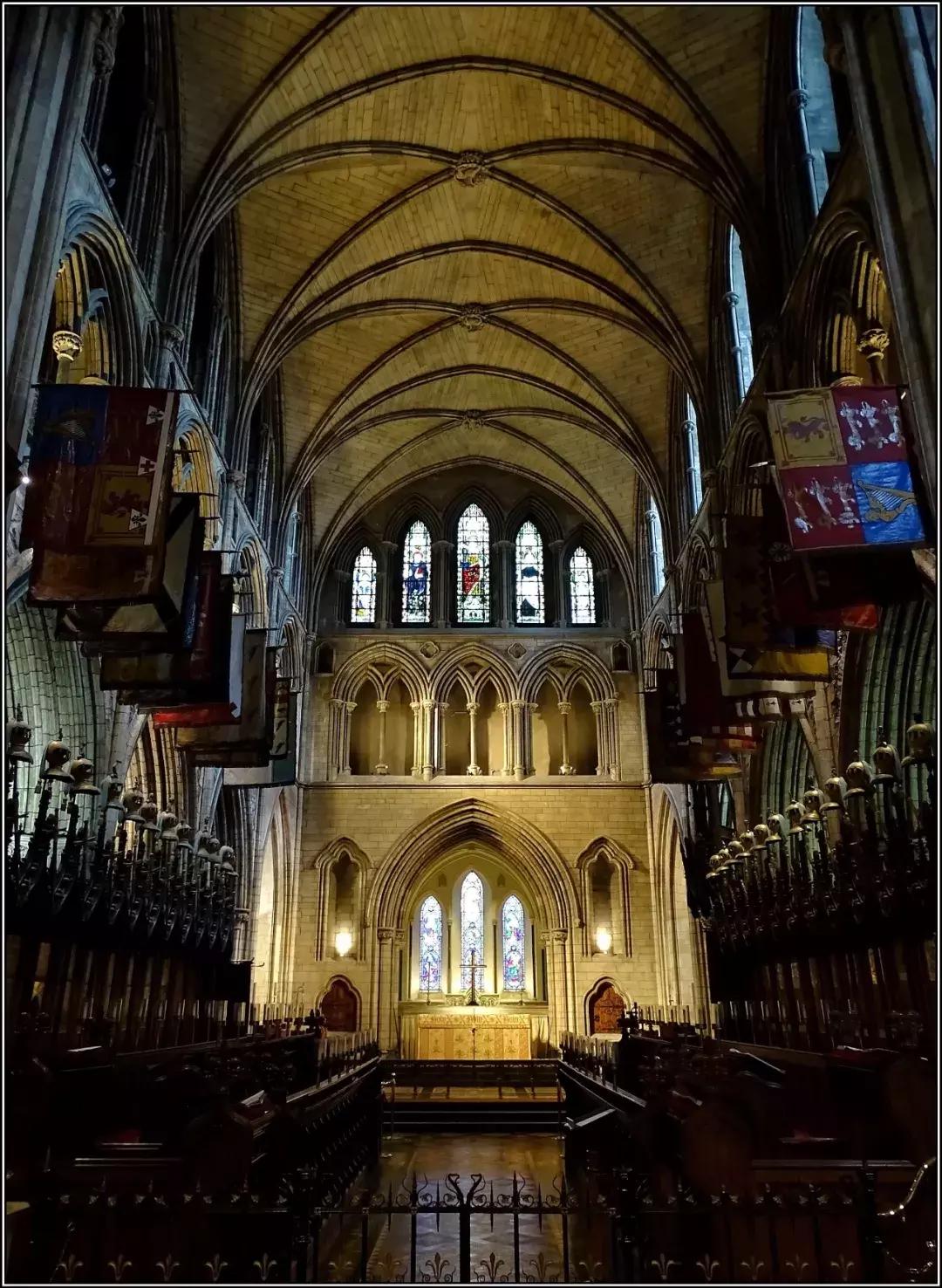 世界上唯一不允许结婚的国家,世界唯一一个不可以离婚的国家