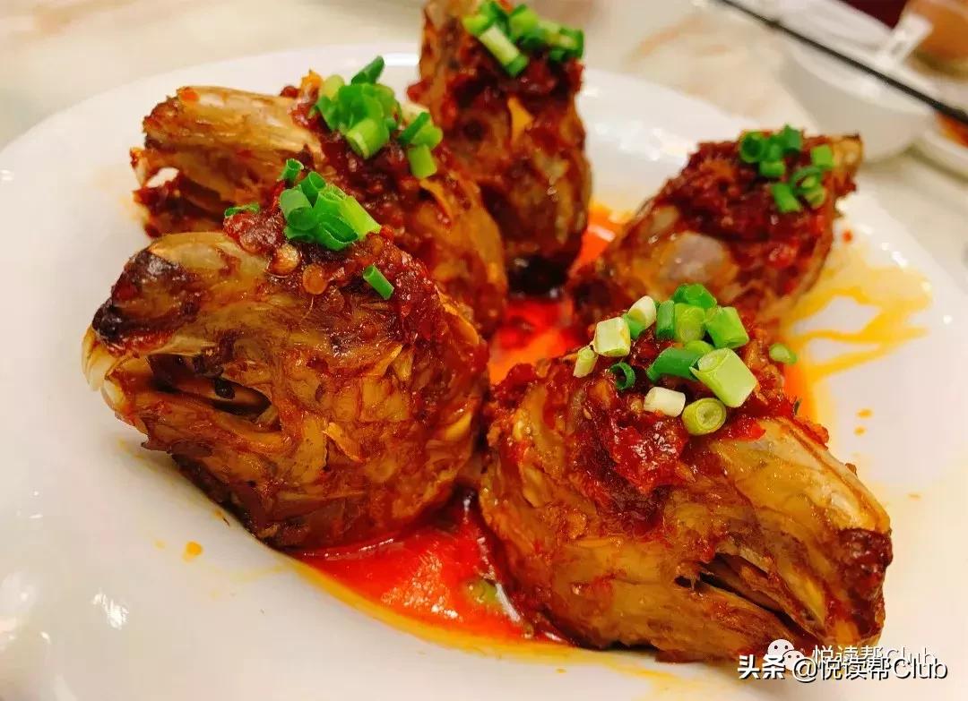 连成都人都赞不绝口的兔头空降安顺！这些兔兔还是安顺人自家养的