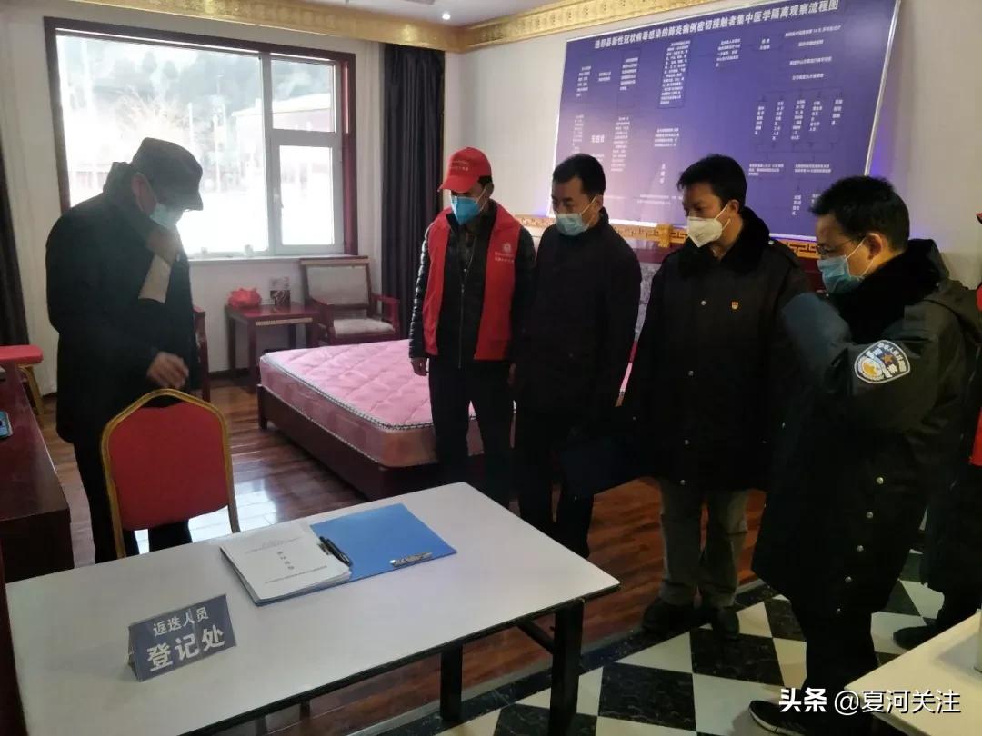 仁青东珠深入各网格和益哇沟口、达拉甘沟卡点督查指导疫情防控工作时强调：疫情防控不松手春耕生产不误农