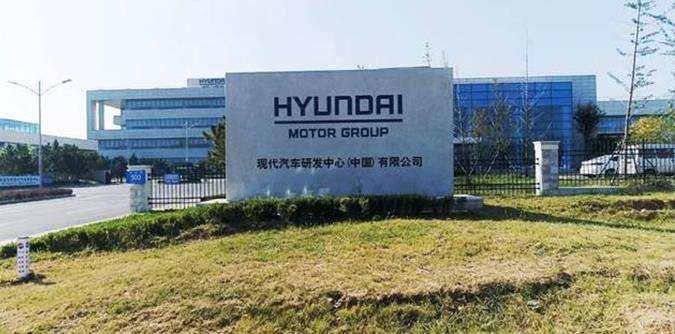 第四代北京现代胜达,现代全新第四代胜达四驱车型试驾