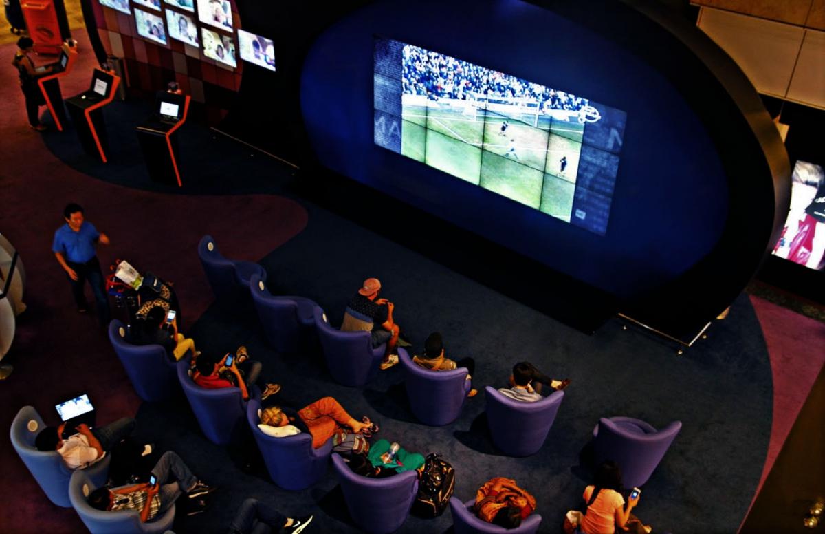 连续六年夺冠世界的新加坡机场，连游泳池和按摩浴缸都准备好了！