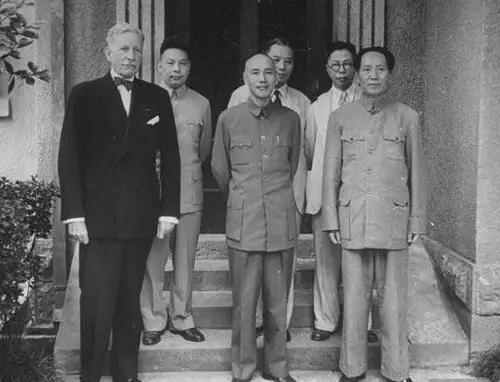 爱抽烟的毛*东泽**，后来是如何成功戒烟的？