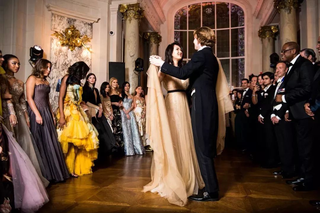 潜伏上海“名媛”群，做了半个月观察者后，我发现真名媛是这样的