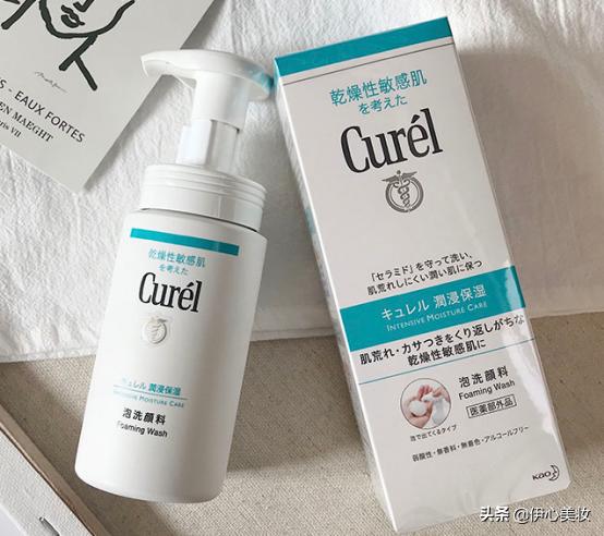 快速简单卸妆,如何快速卸妆又不伤肤