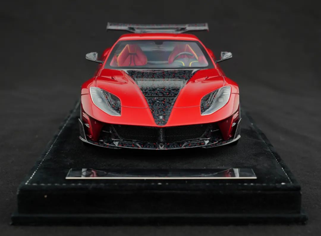 迈莎锐法拉利车模,812法拉利迈莎锐图片