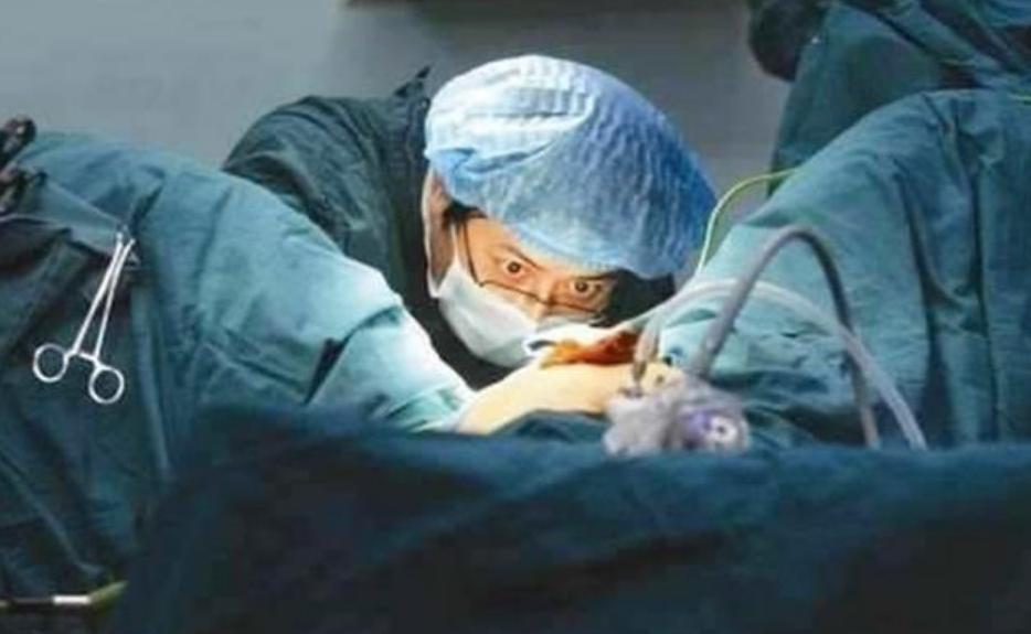 生孩子剪了一刀跟侧切有区别吗,生孩子侧切和直切有什么区别