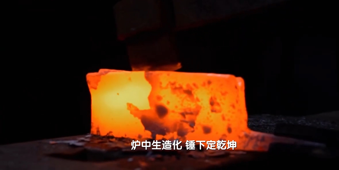 中国最锋利的锻打菜刀邓家刀,重庆大足锻打菜刀邓家刀