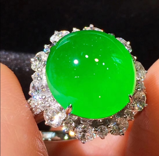 翡翠小冰料便宜吗,翡翠小冰件很薄可以买吗