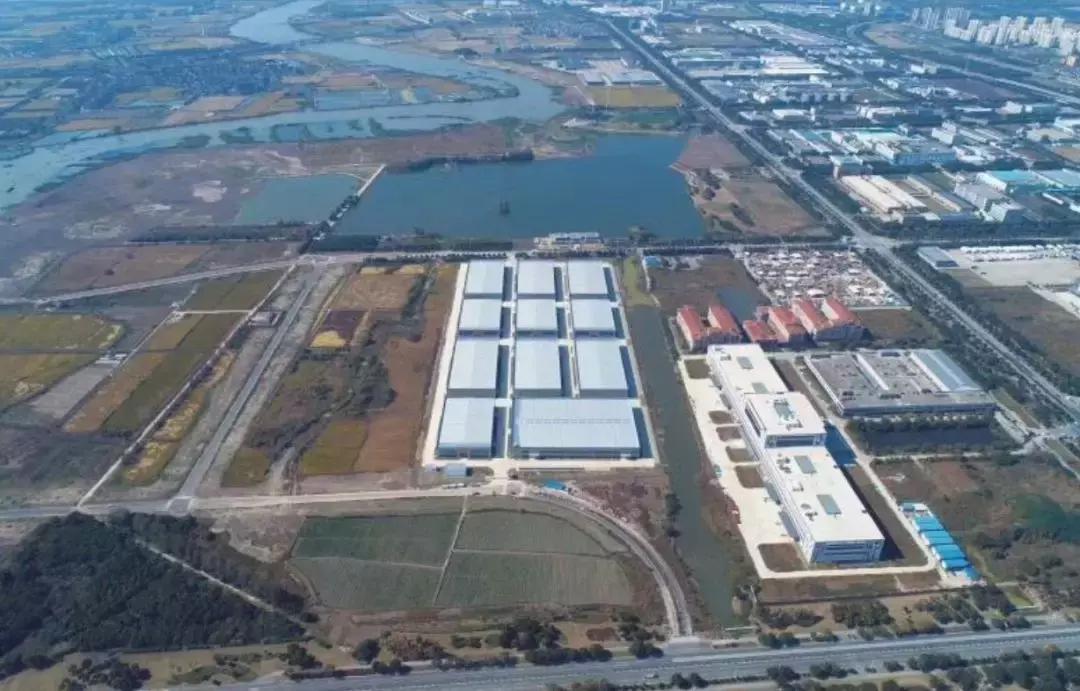 “包邮区”最大的快递驿站：昆山苹果代工厂百万包裹里的万种人生