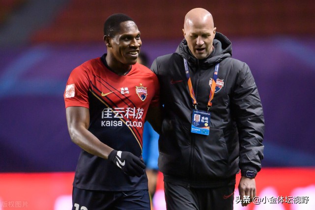 最新中超转会：江苏铁卫确认转会上港，土豪队头号人物将加盟巴萨