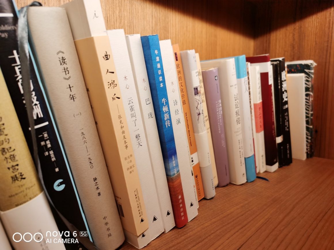 华为nova6开启预约双模5g自拍第一,华为nova6拍照对比p30谁更好