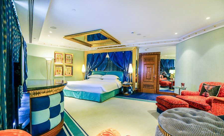 迪拜帆船酒店房间高清,迪拜帆船酒店最豪华的套房