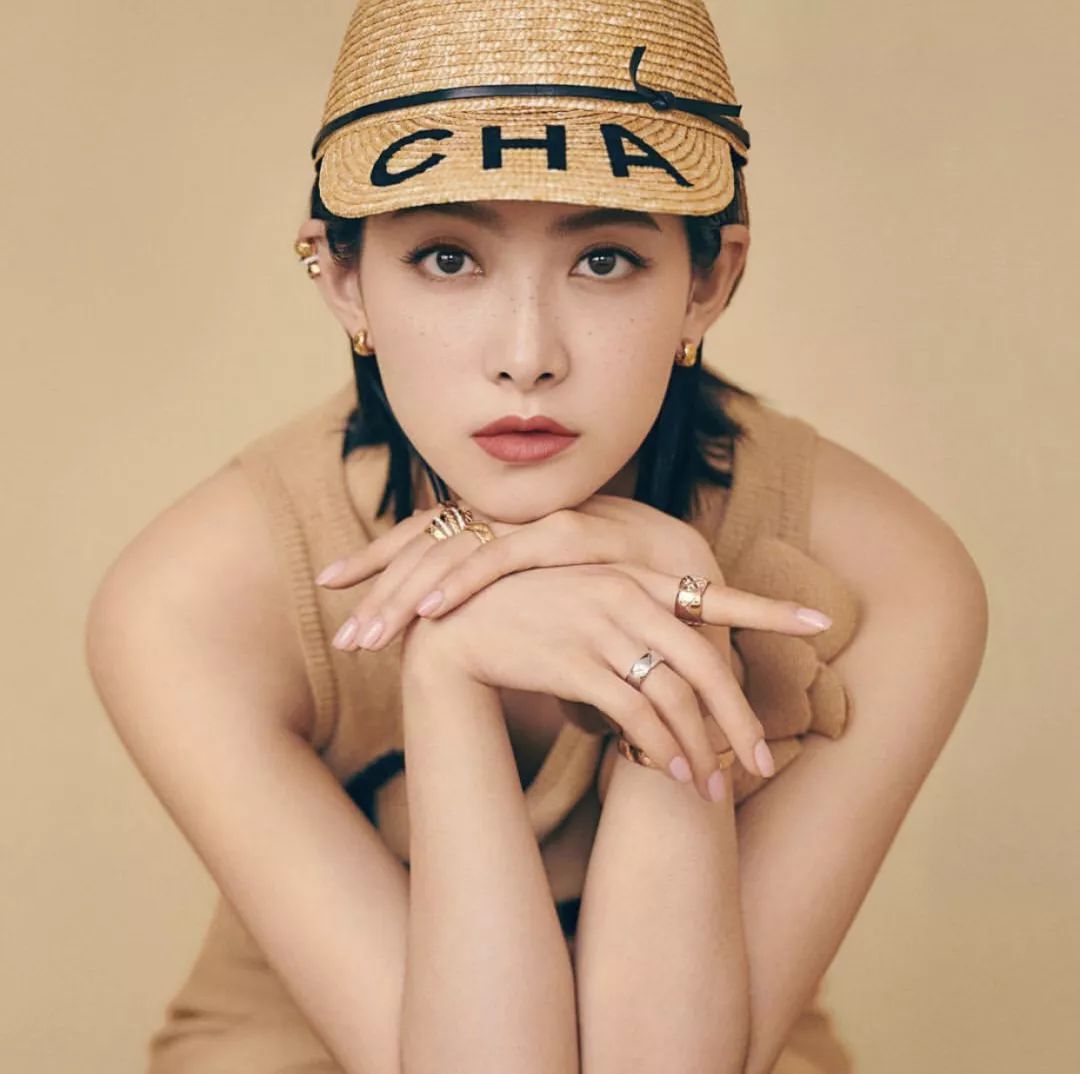 皮质包和帆布包哪个更好看,包包推荐小众高级感学生党帆布包