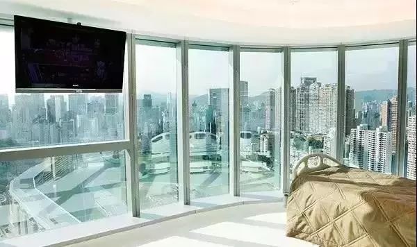 香港一医院被曝393万结算单!光药费就179万!高端医疗你配了吗?