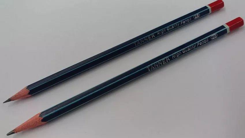 水彩画入门零基础教程彩铅,彩铅水彩素描油画先学哪个