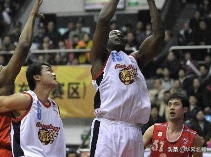 cba12人名单什么意思,cba球衣退役的有几人