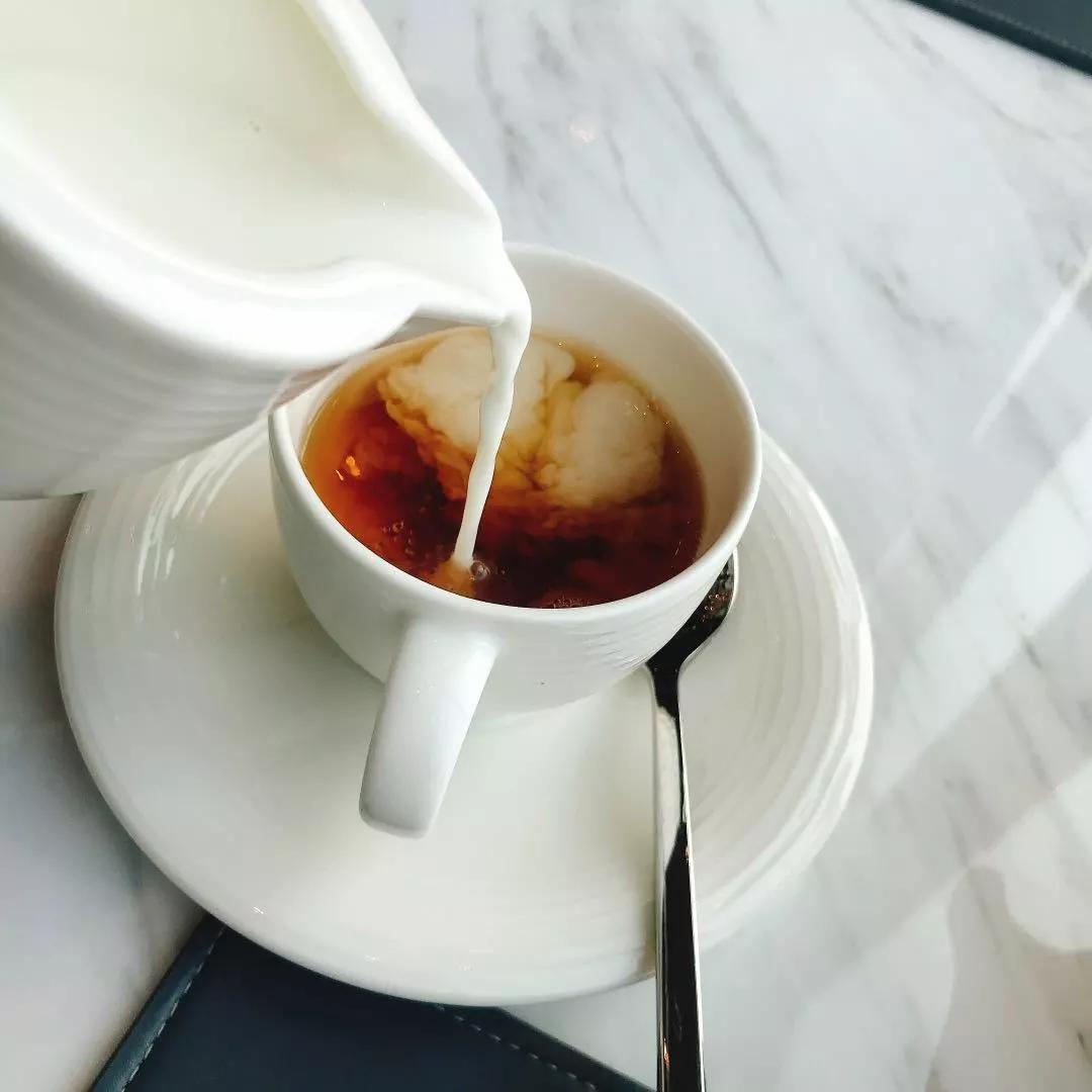 强势的人往往内心脆弱,强势的人不是懦弱而是自卑