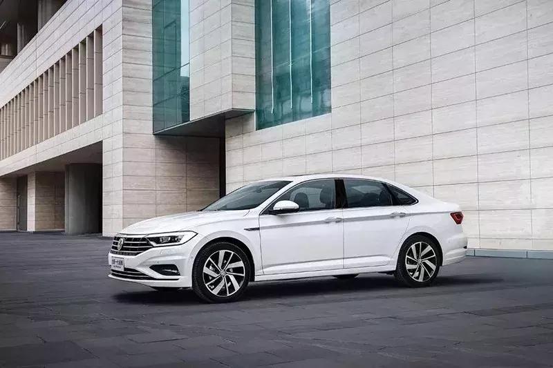 速腾为什么可以媲美b级车,为什么速腾是标杆