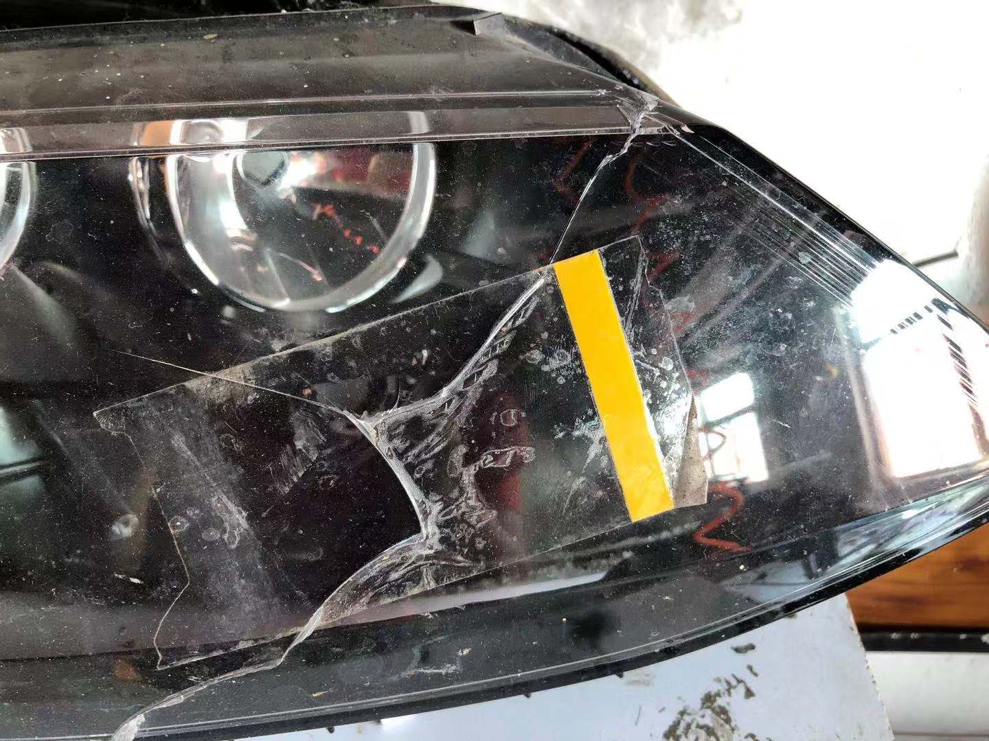 车灯撞坏了有必要换原装吗,车灯坏了能不能按照改装处理