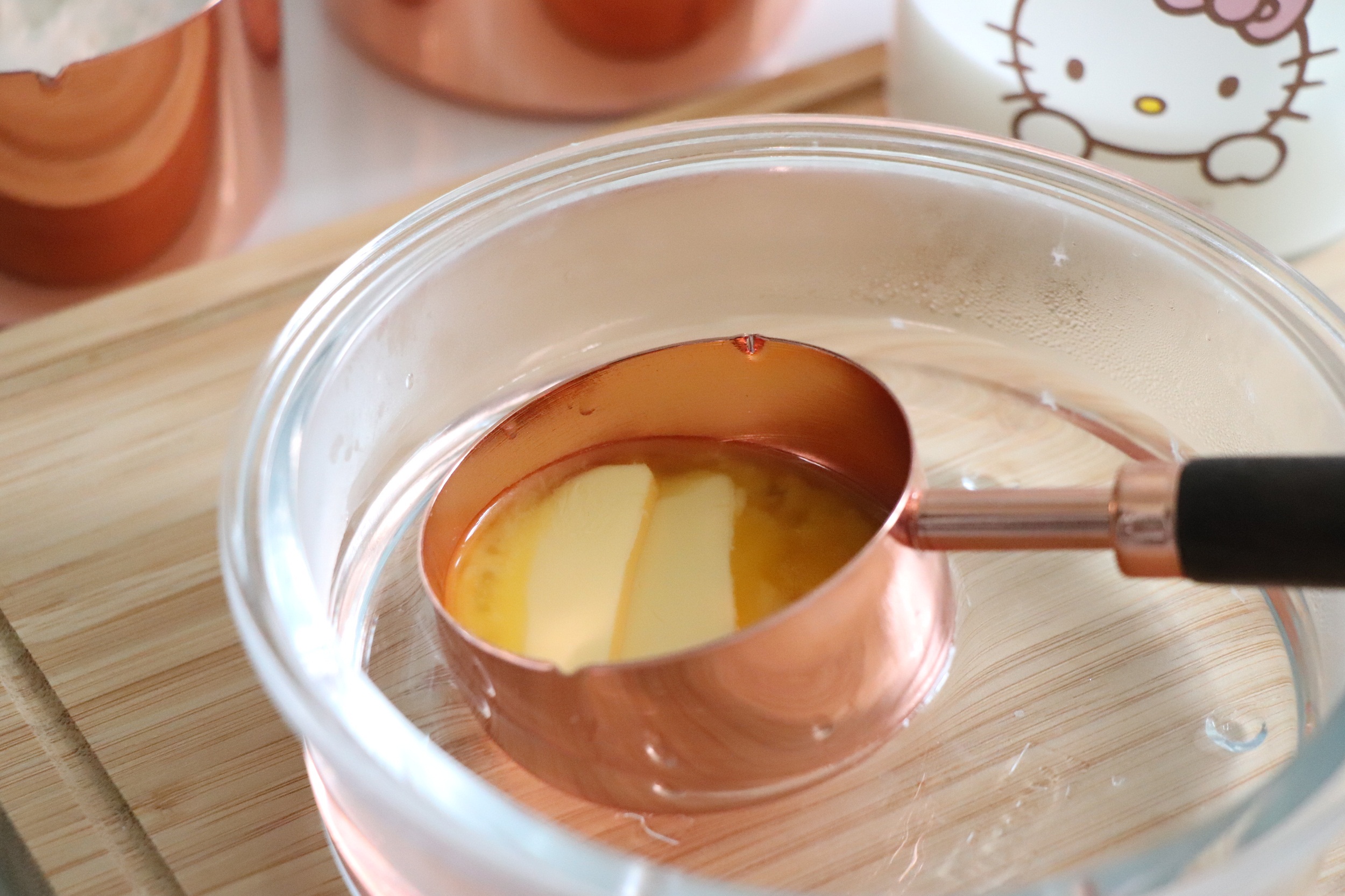 蛋糕里边脆脆的水果,蛋糕里的隐藏小秘密