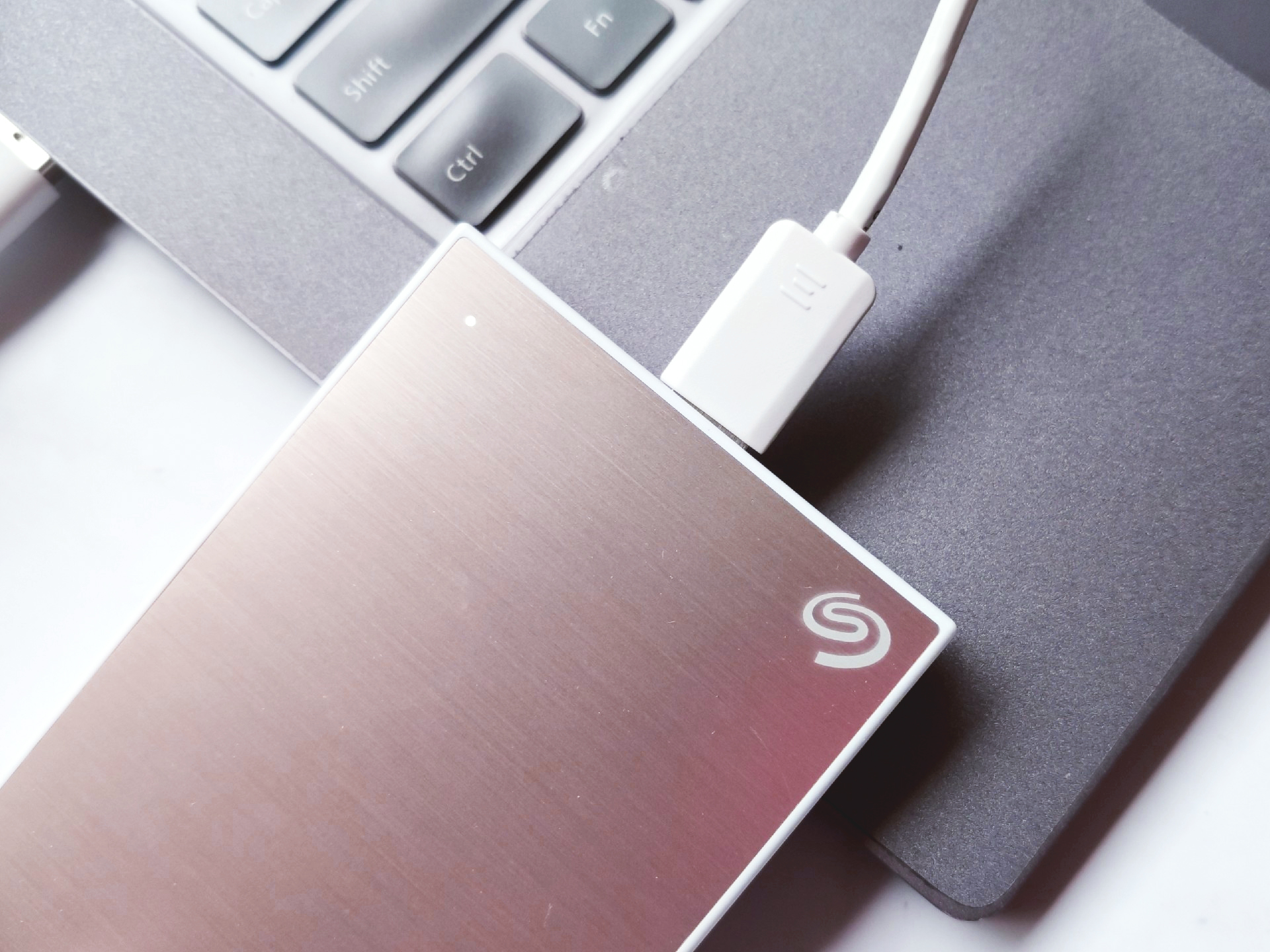 希捷铭系移动硬盘如何备份,希捷移动硬盘铭系列是叠瓦盘吗