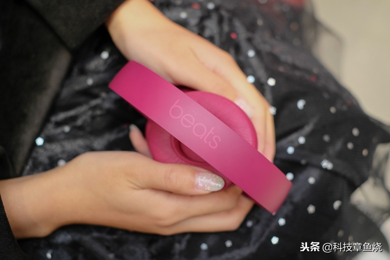 beatssolo3wireless,beatssolo3还值得买吗