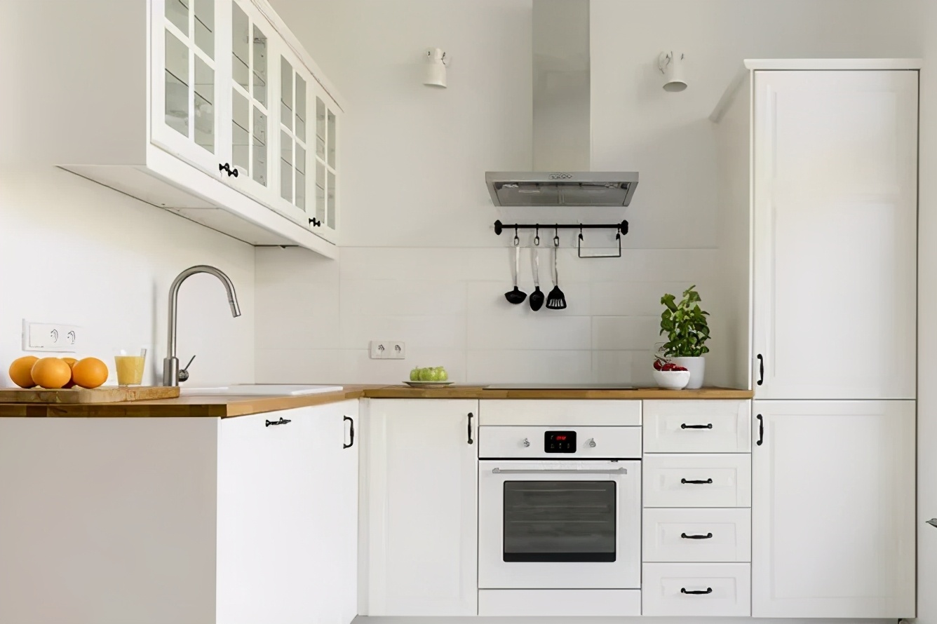 冰箱发出洗衣机搅动的噪音,冰箱和洗衣机哪个噪音大