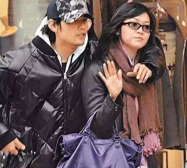 私生女出身的侯佩岑为何婚姻幸福,侯佩岑到底有多有教养