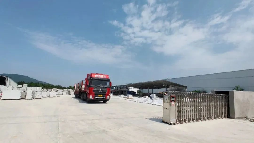 美国白金花岗岩,光面美国白金花岗岩