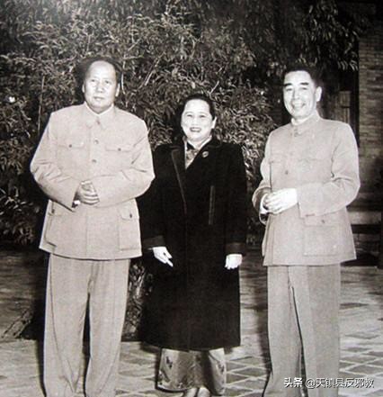 宋庆龄评价毛*东泽**就七个字,精辟!