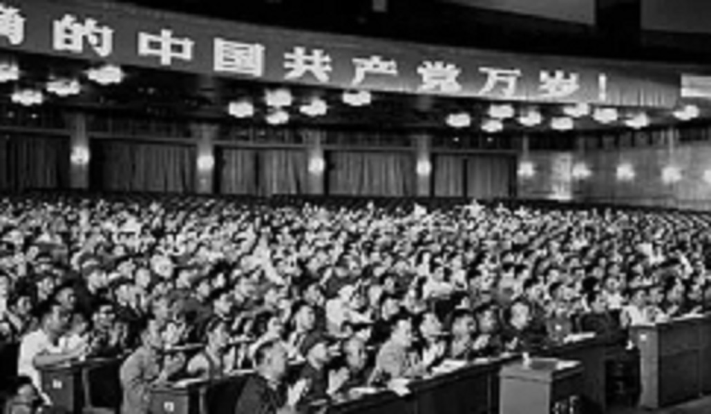 毛主席是如何评价*云陈**、*小平邓**的？