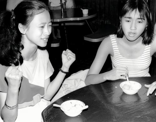 “宅男女神”*虹翁**的倔强人生，和她背后不得不提的男人们