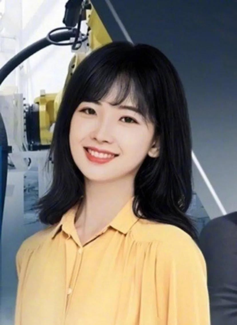 鲁念央视记者抖音,央视记者鲁念直播