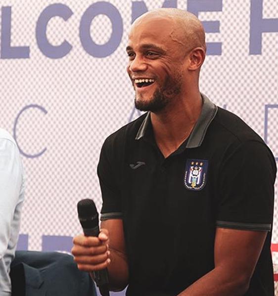 米兰4:1安德莱赫特,旗开得胜德语版