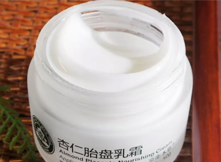 5款适合50岁以上用的高端面霜,女人过了30岁用什么面霜最好