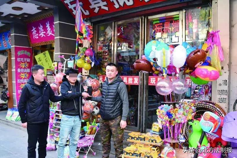 监控之下闹市金店惨遭抢劫,抓捕金店抢劫案