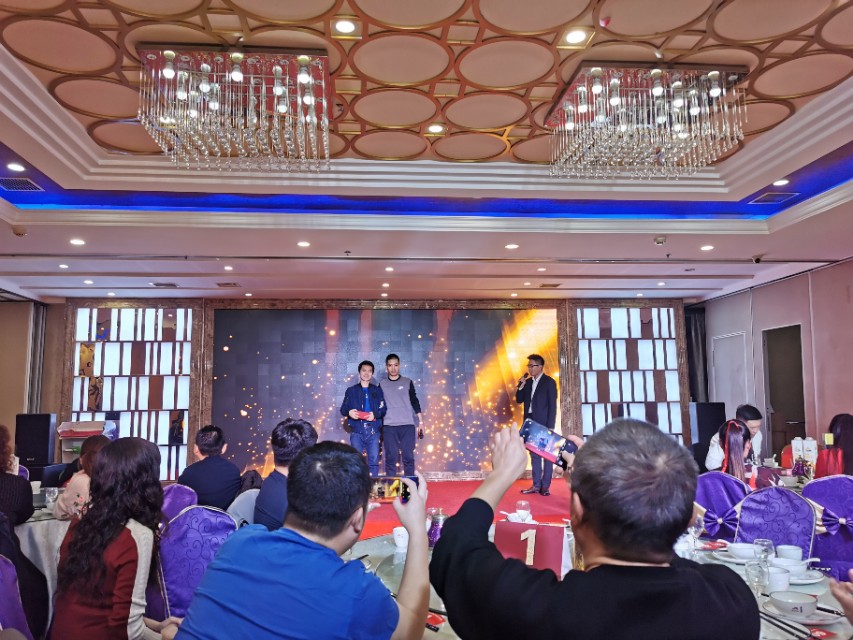 热烈祝贺篮球队成立,热烈庆祝篮球队成立