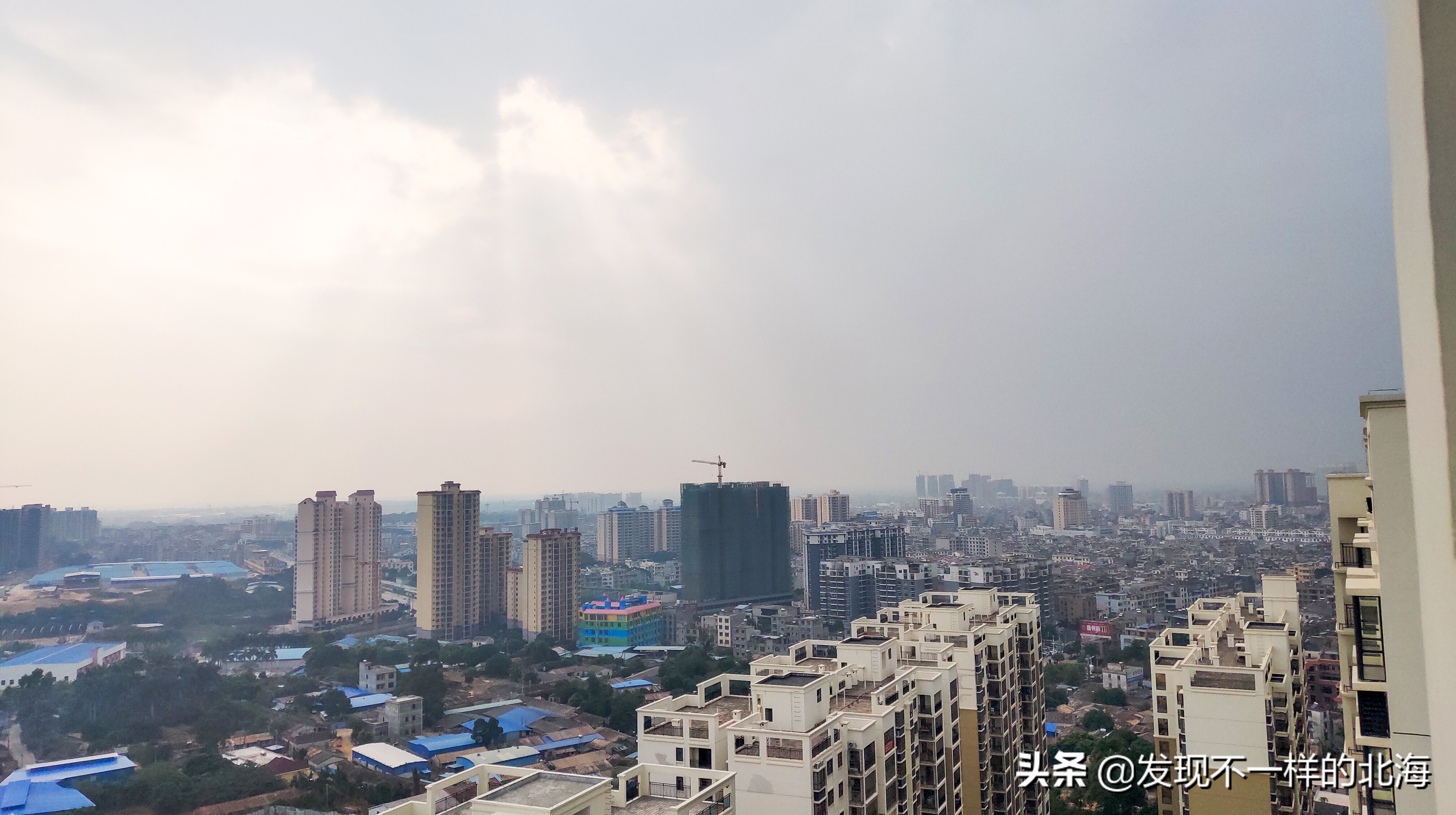 航拍合浦城东新区,合浦县城高楼视频