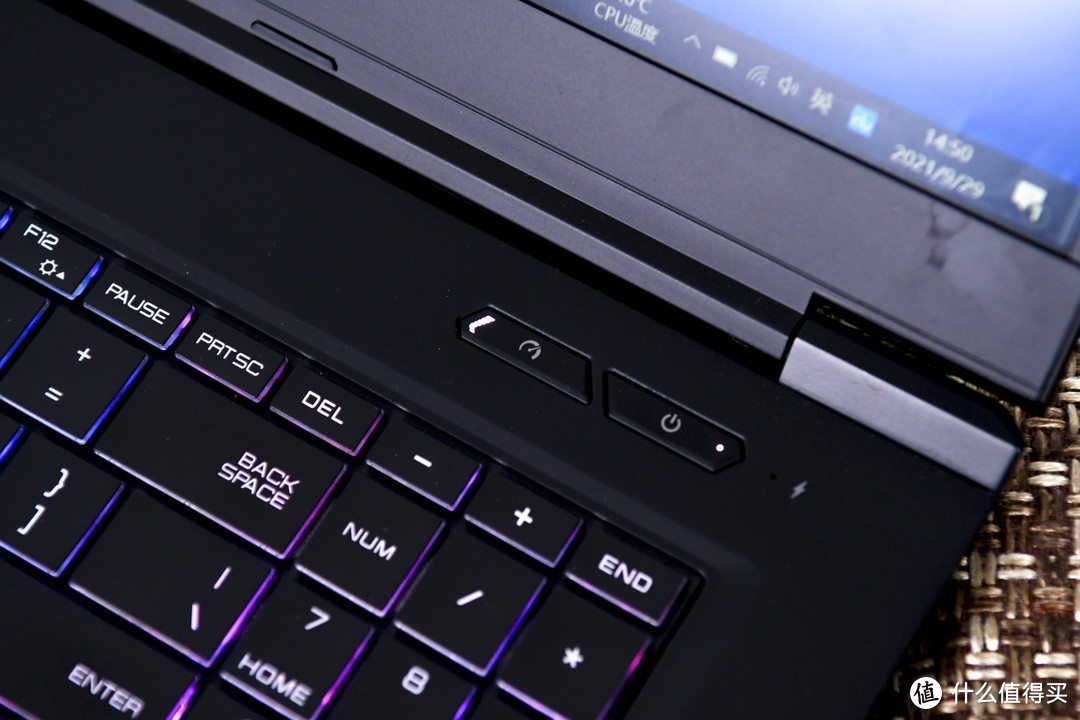 鏈烘闈╁懡umiplus2080s璇勬祴,鏈烘闈╁懡umiair杞昏杽渚挎惡璁捐甯堟湰