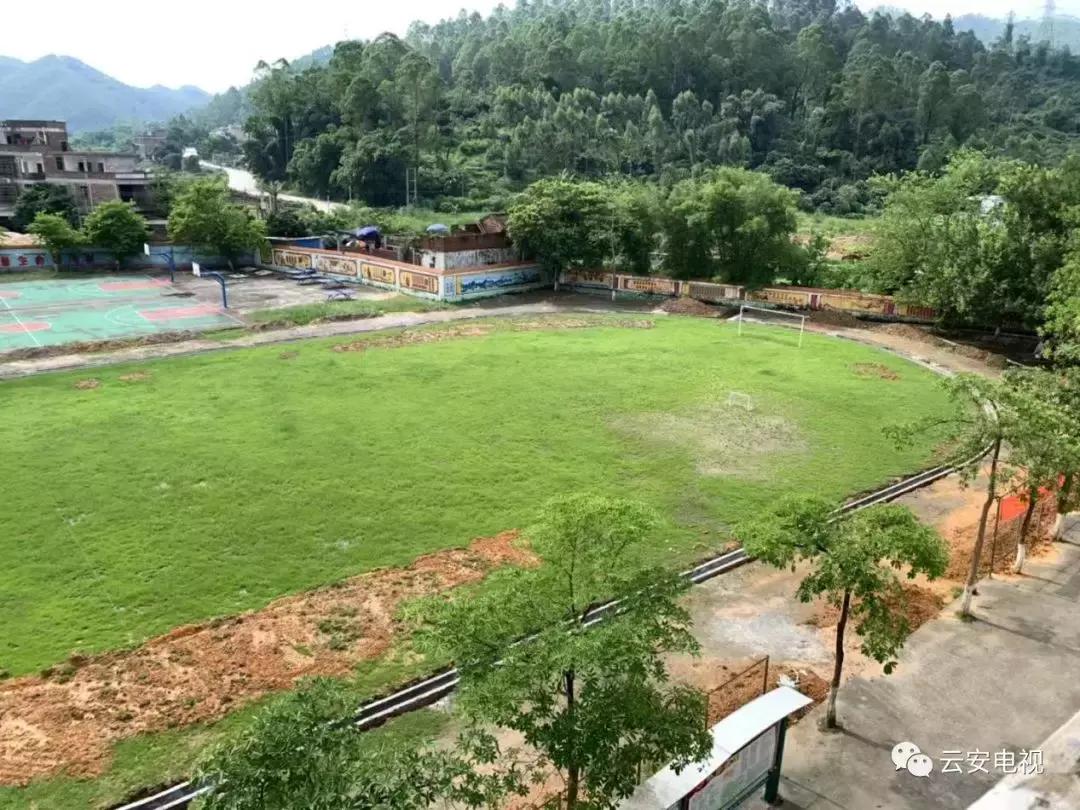 广东省学校足球场改造,改建学校足球场
