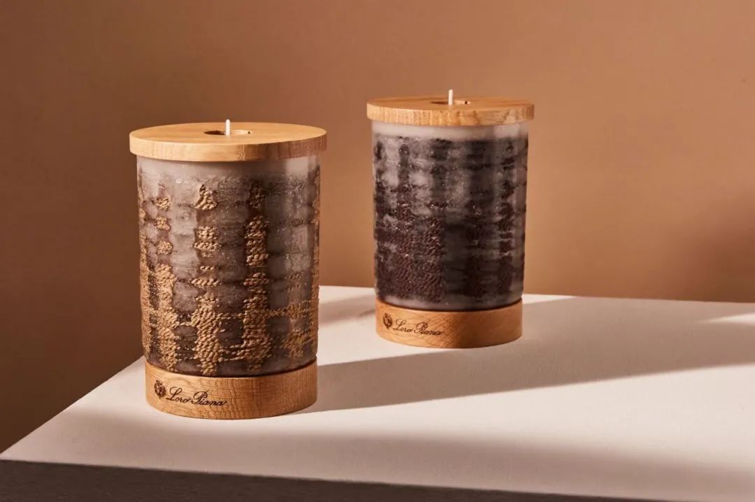 burberry绒雾哑光39,burberry小金砖口红47