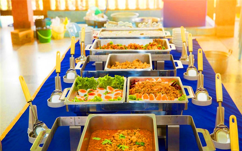 现在的社会做什么生意最靠谱,普通人做什么生意一年能赚一千万