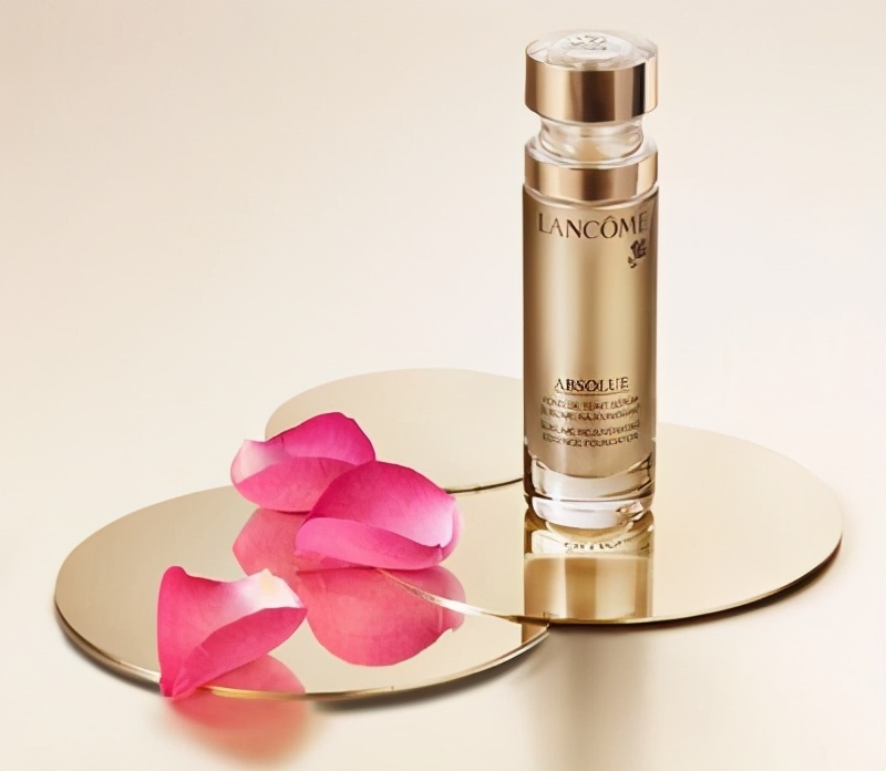 海蓝之谜粉底液与兰蔻菁纯粉底液,cpb粉底液和兰蔻菁纯哪个好用