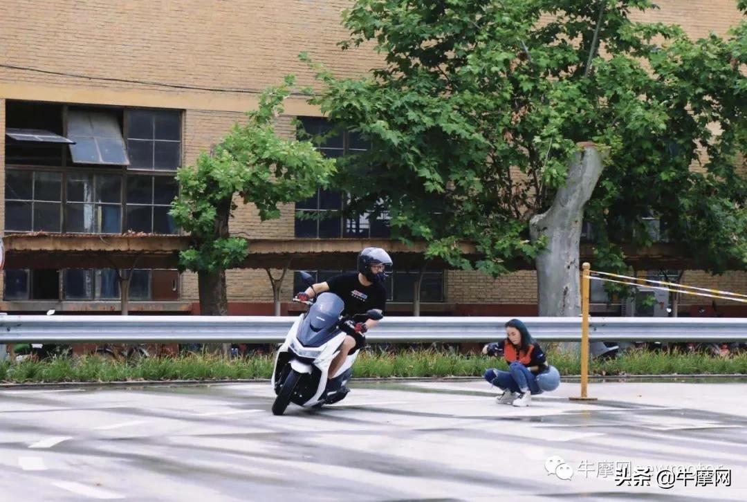 国内首款混合动力踏板｜14990/18990元，大阳发布2.0版本V锐150