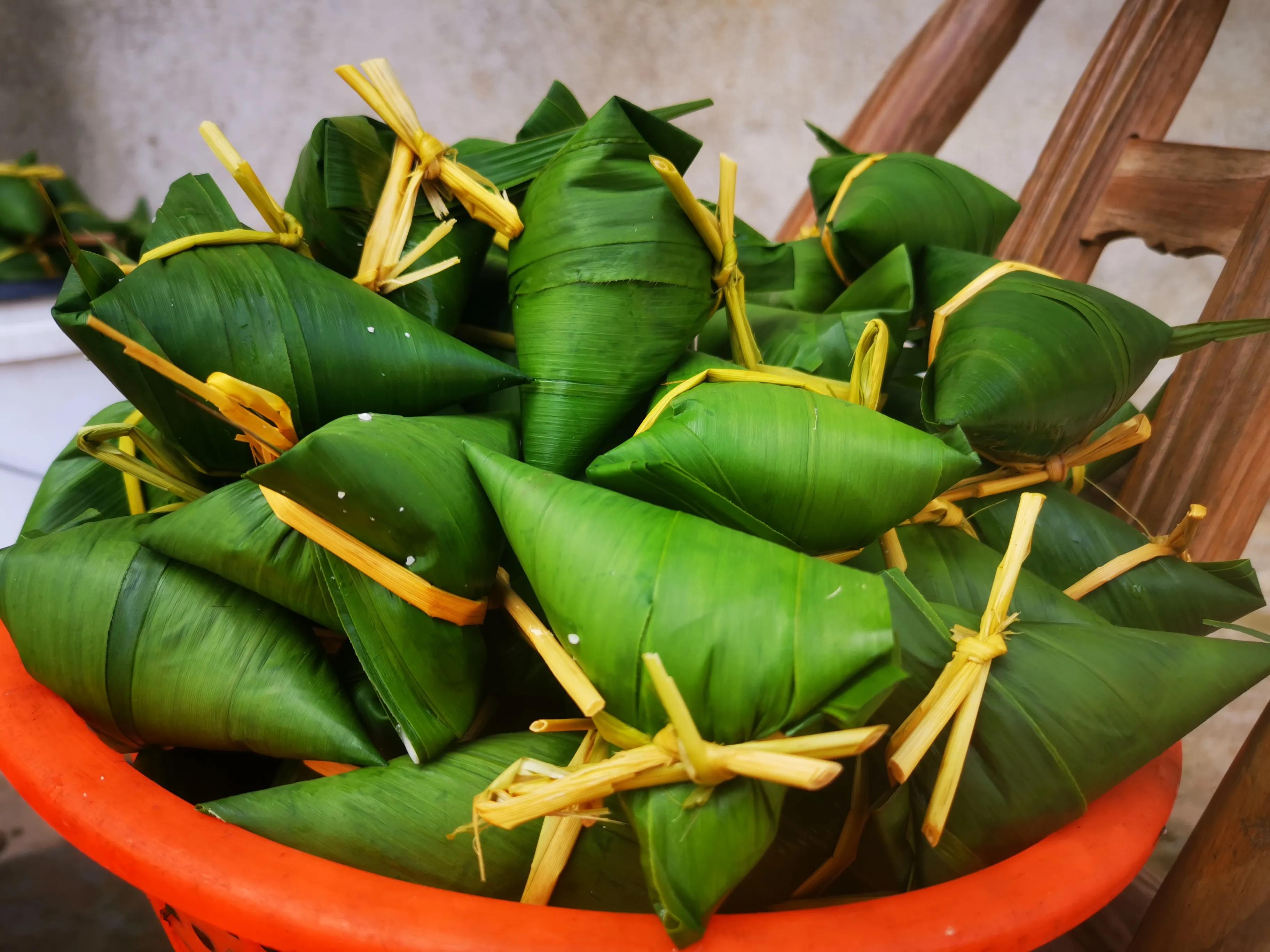 一年四季包粽子卖能挣钱吗,在家包粽子去街上卖能挣多少钱