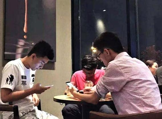 国内最赚钱的共享项目:算下来才知道,原来共享充电宝如此暴利