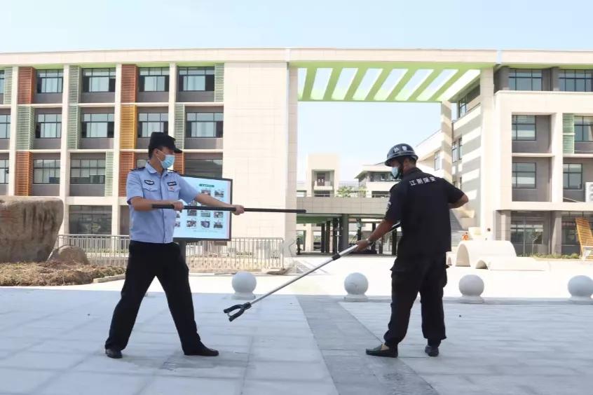 【我为群众办实事】开学“大片”，他们怎会缺席！