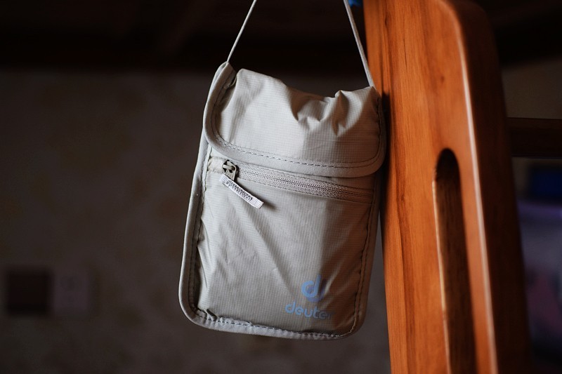 多特deuter旅行包,多特deuter商务双肩包