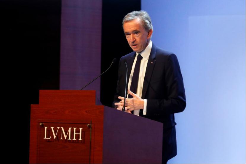 想得美！LV受疫情亏损千亿，却在中国涨价两次，靠国人来“回血”